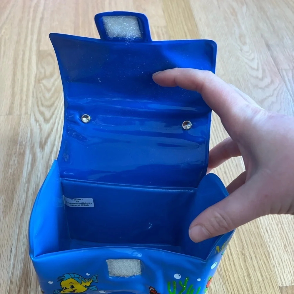 Vintage Disney Little Mermaid Plastic Mini Handle Bag Purse Pyramid 90s Blue